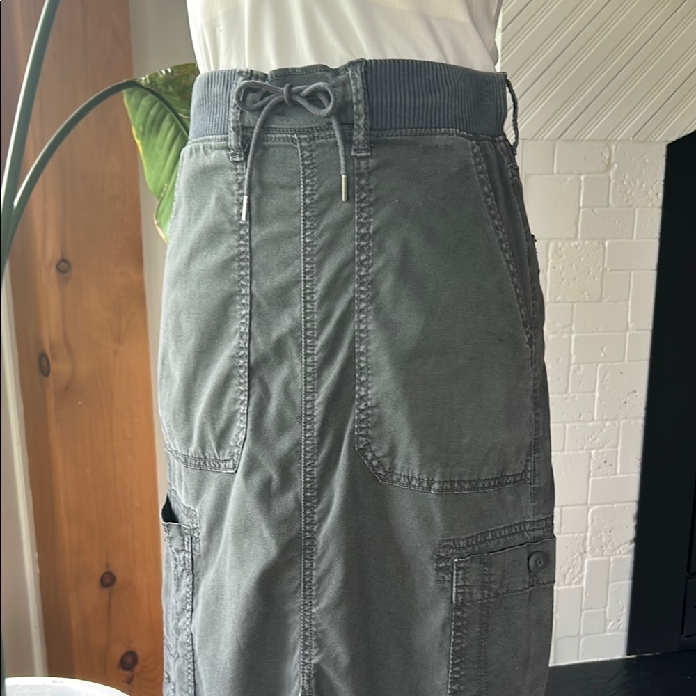 American Eagle Outfitters Gray Maxi Cargo Skirt - Picture 10 of 12